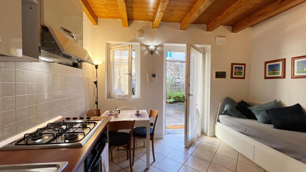 La Casa Di Gio - Affitti Brevi Italia Appartement Lecco Buitenkant foto